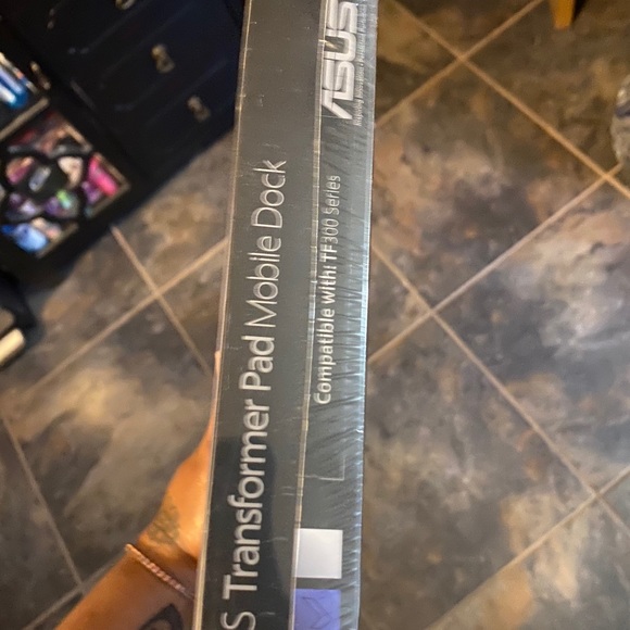 New Asus docking - Picture 4 of 4